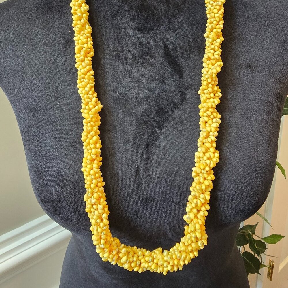 Womens Fashion Yellow Mongo Shell Lei Beaded Multiple Layered Necklace Jewelry